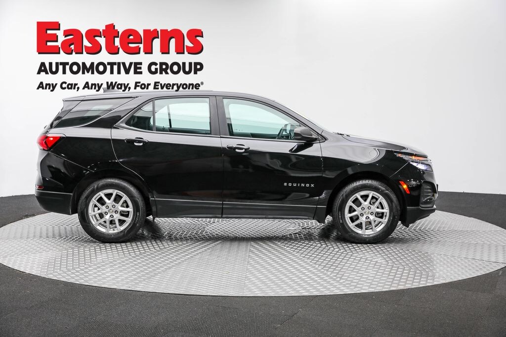 Used 2022 Chevrolet Equinox LS SUV