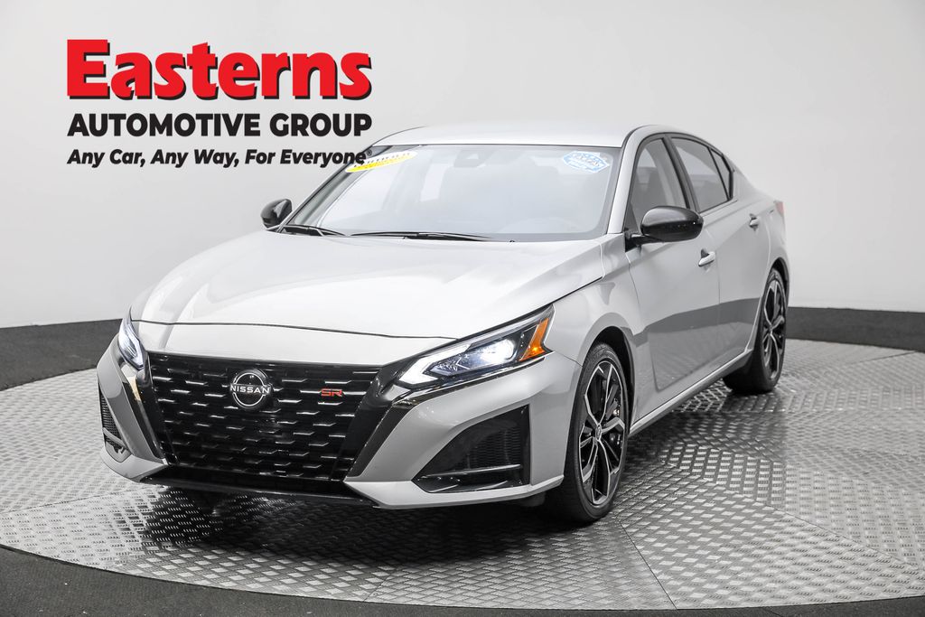 2024 Nissan Altima SR