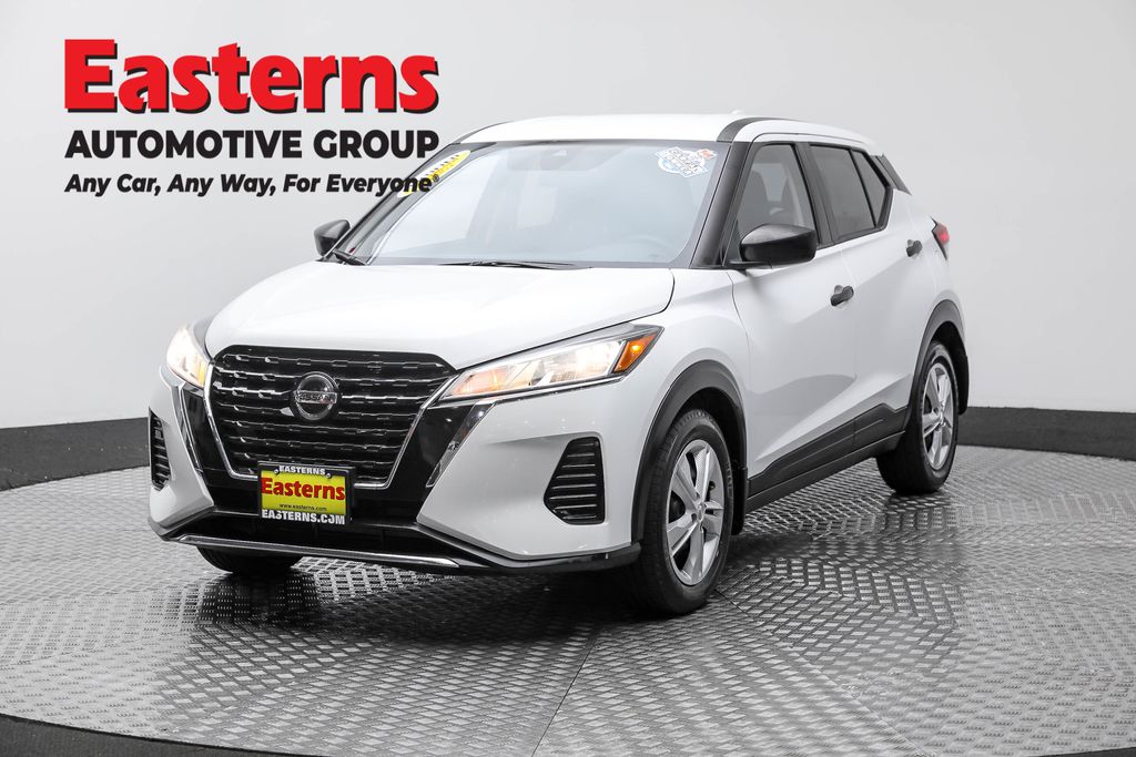 2023 Nissan Kicks