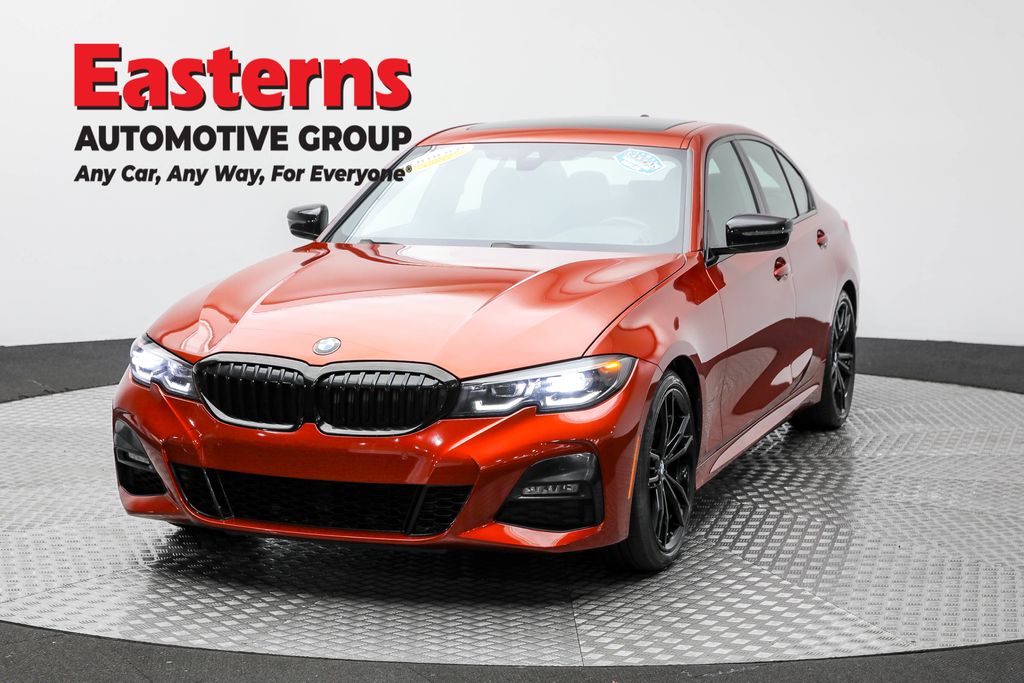 2022 BMW 3 Series 330i's photo