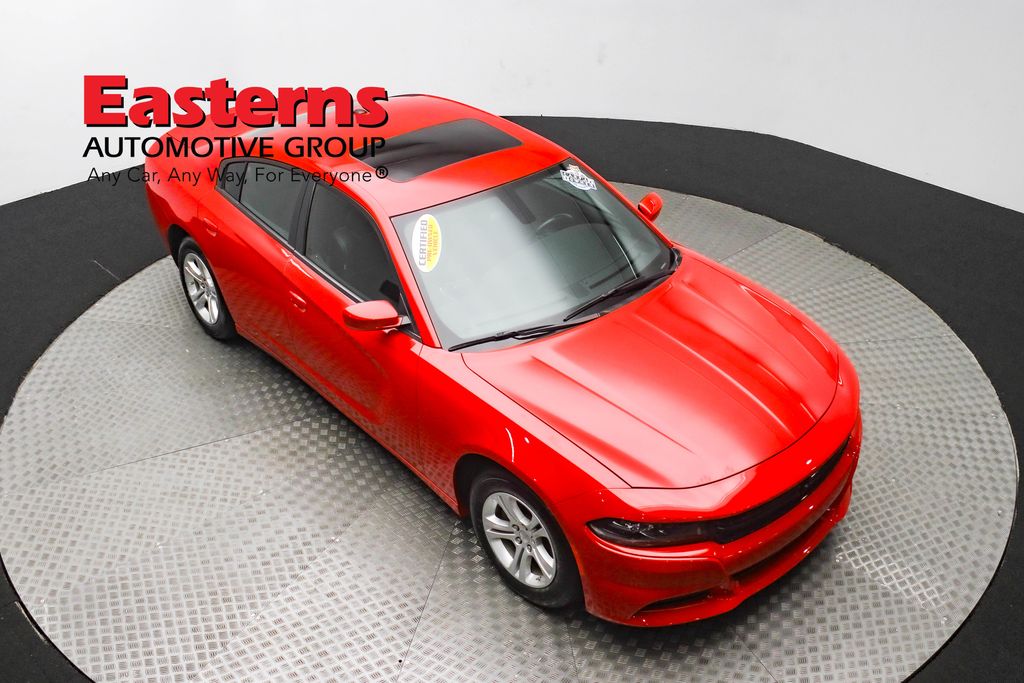 2022 Dodge Charger SXT photo 3