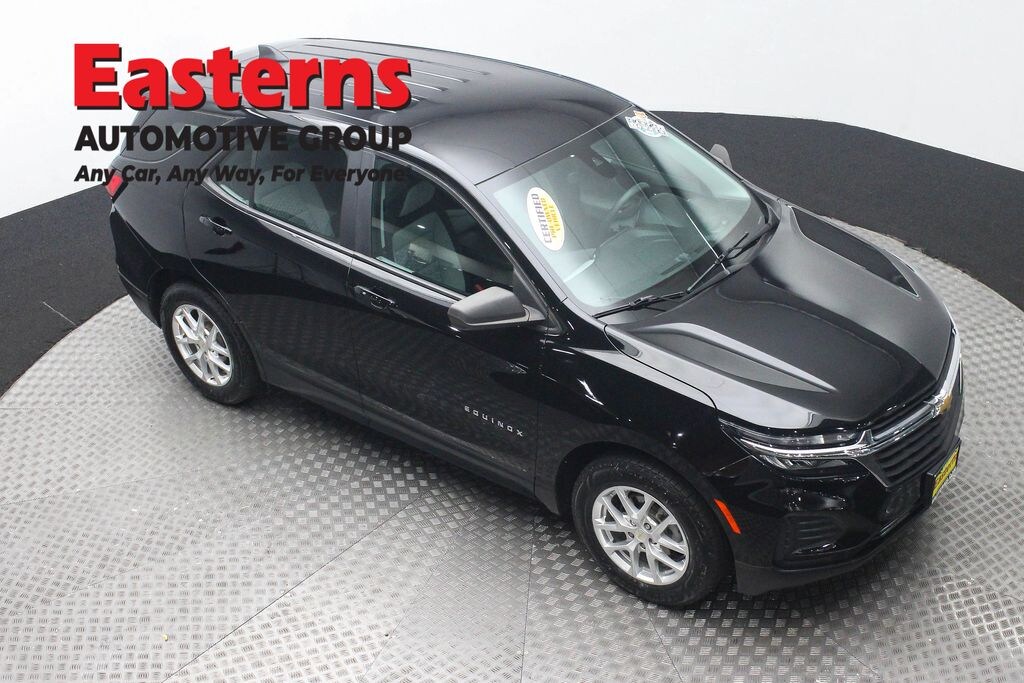 Used 2022 Chevrolet Equinox LS SUV