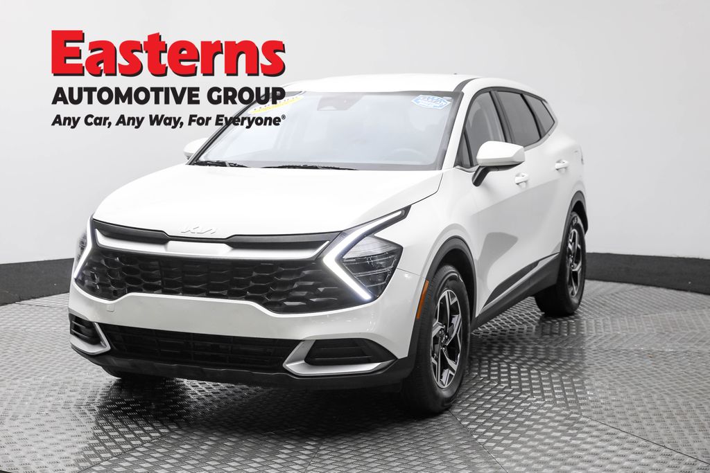 2024 Kia Sportage LX's photo