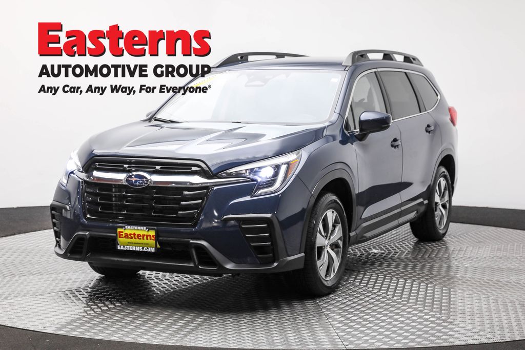 2024 Subaru Ascent Premium's photo