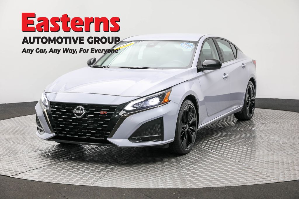 2024 Nissan Altima SR