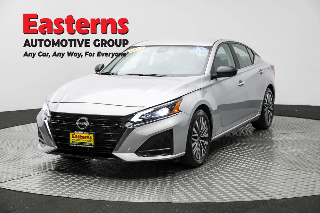 2024 Nissan Altima SV