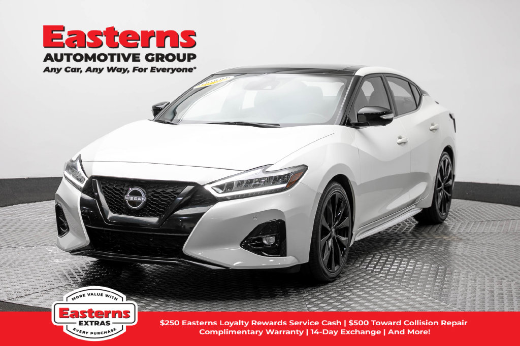 2023 Nissan Maxima SR