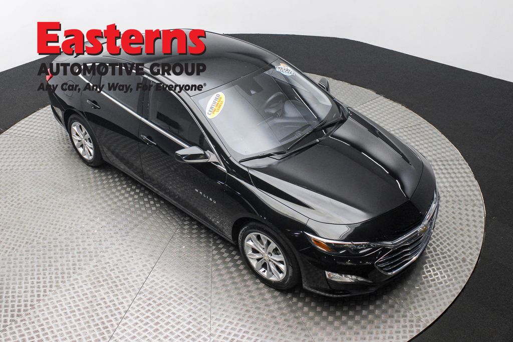 2023 Chevrolet Malibu 1LT photo 3