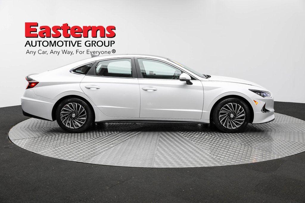 2022 Hyundai Sonata Hybrid Limited photo 4