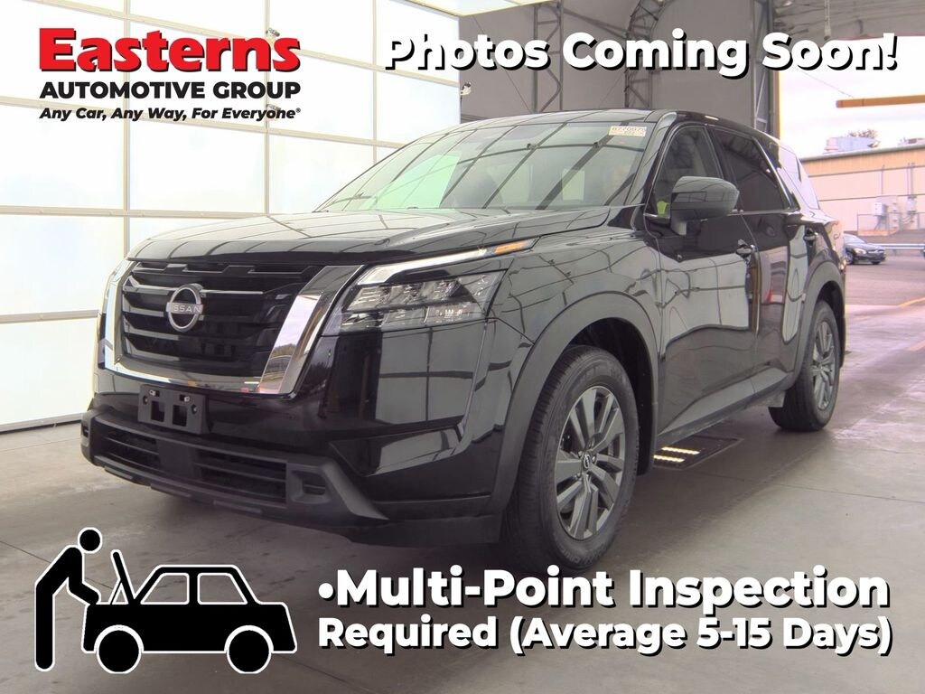 Used 2024 Nissan Pathfinder S SUV