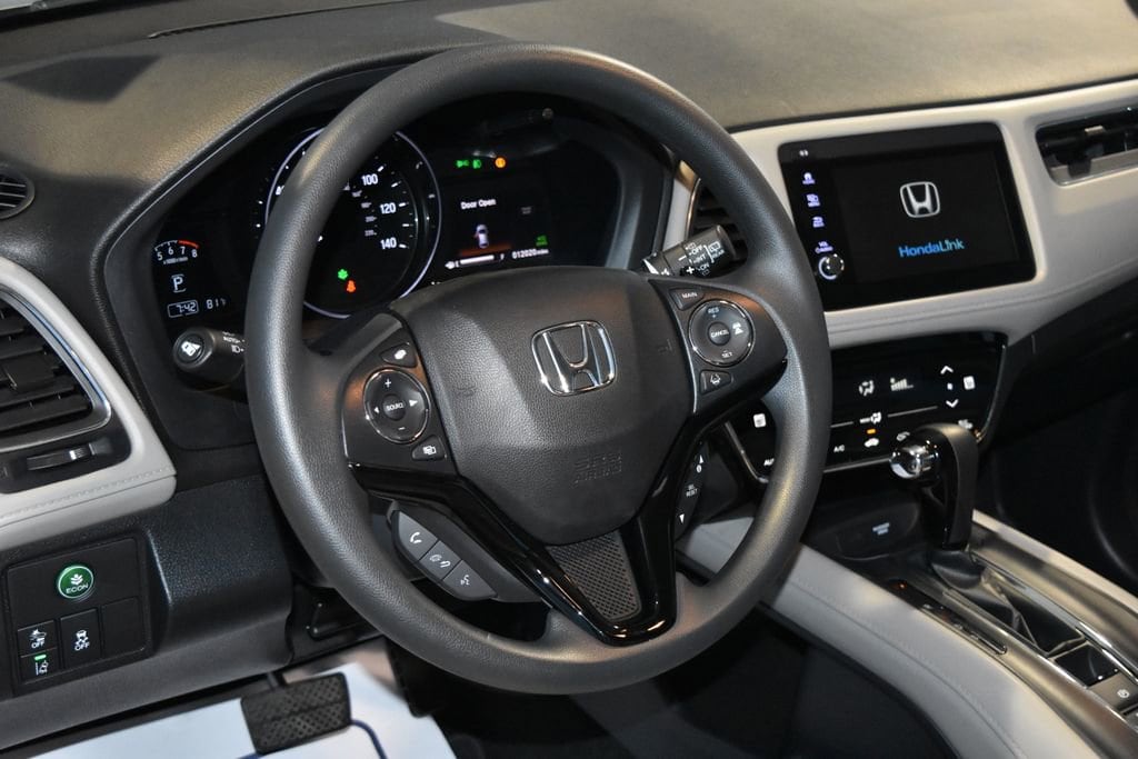 Used 2022 Honda HR-V EX with VIN 3CZRU6H56NM764528 for sale in Evansville, IN
