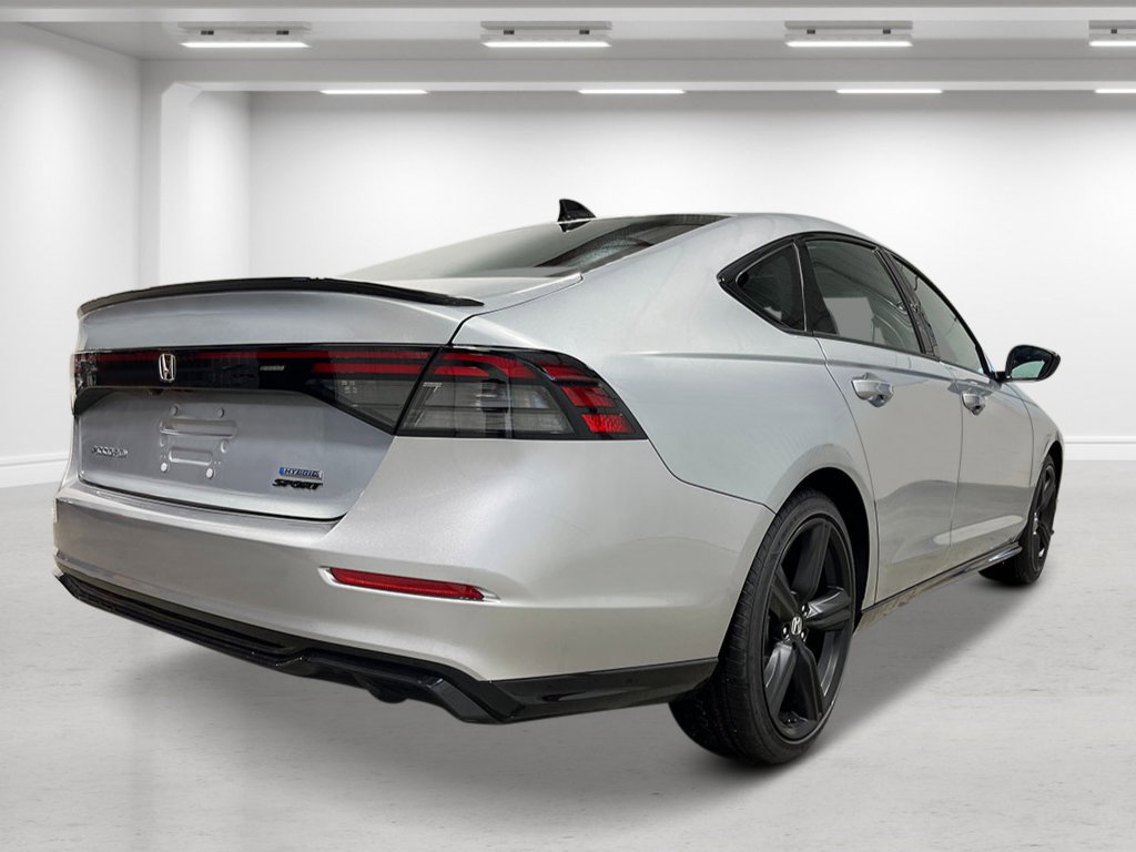 2025 Honda Accord Hybrid Sport-L photo 2