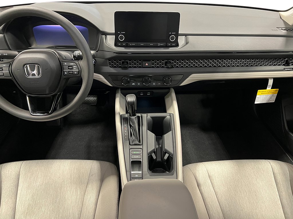 2025 Honda Accord LX - Photo 18
