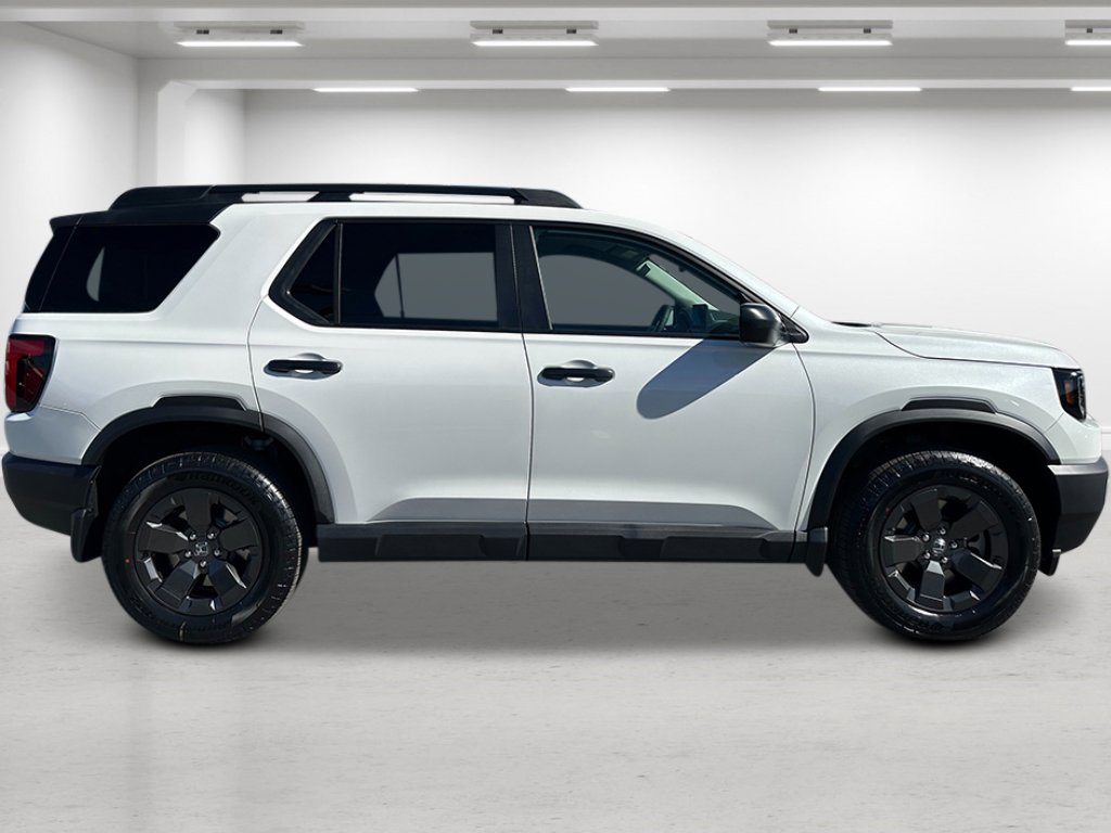 2026 Honda Passport photo 3