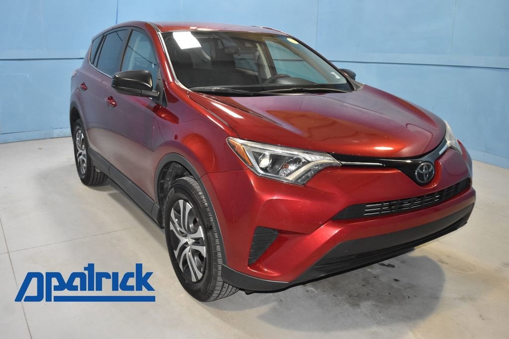 Used 2018 Toyota RAV4 LE 4D Sport Utility