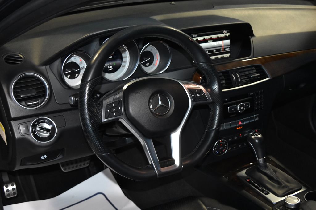 2014 Mercedes Benz C 250 Coupe photo 2