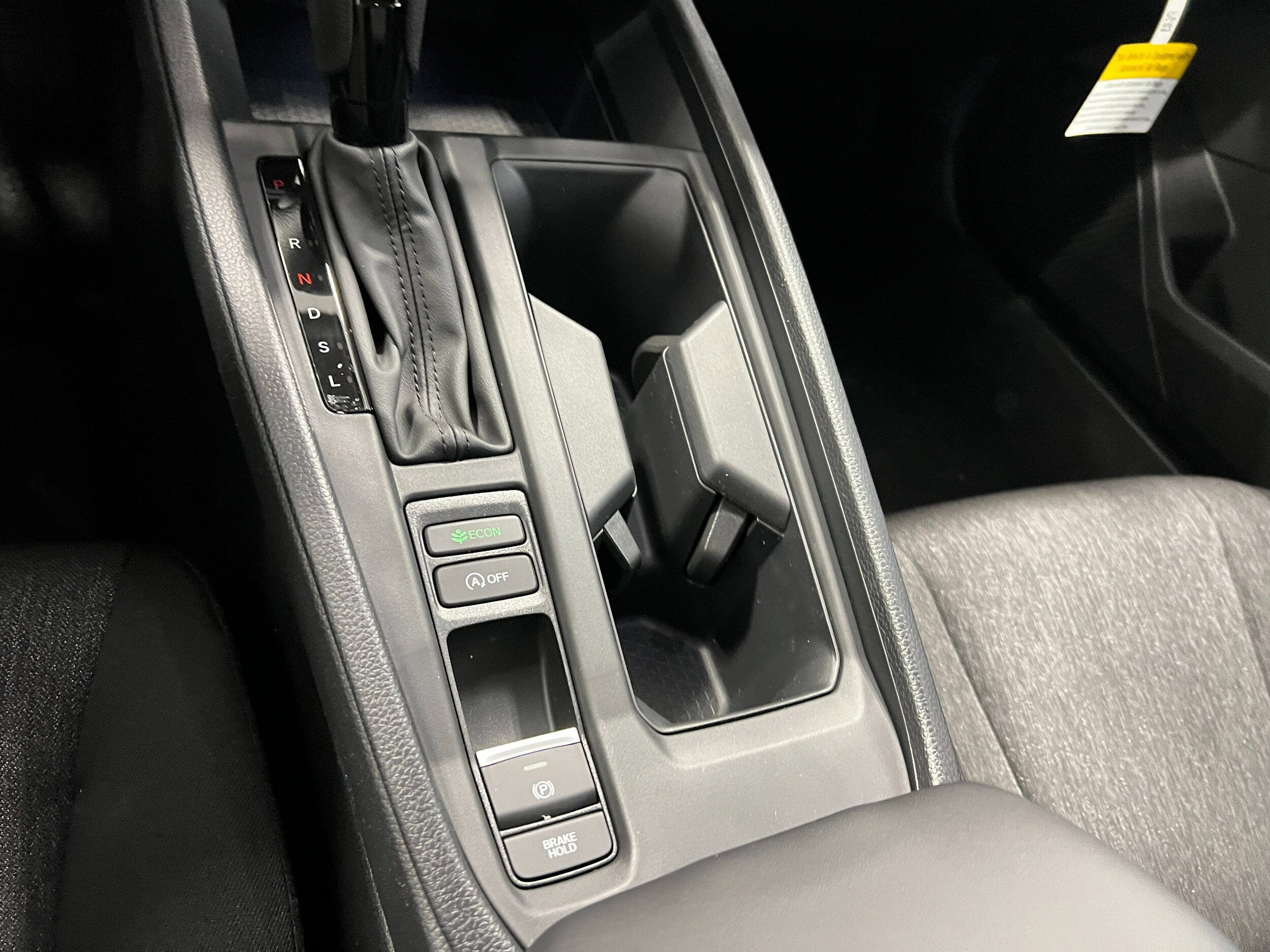 2025 Honda Accord LX - Photo 17