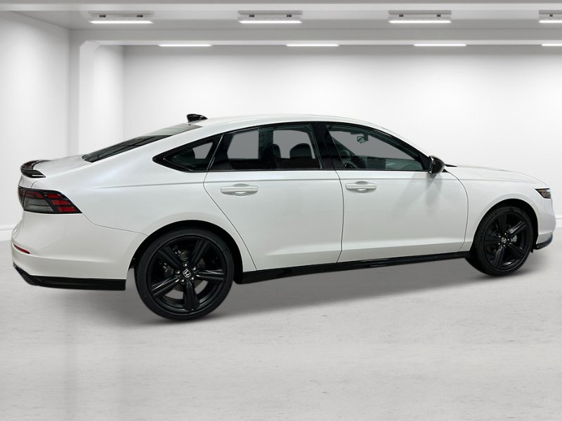 2025 Honda Accord Hybrid Sport-L photo 3