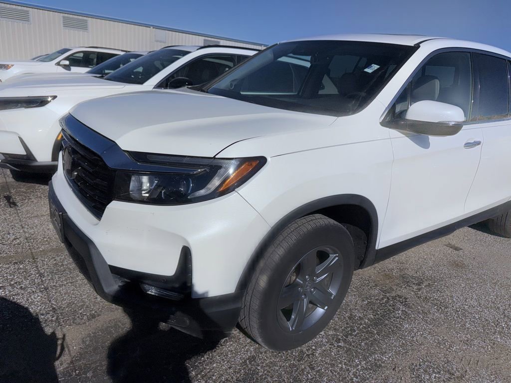 2021 Honda Ridgeline RTL-E photo 2