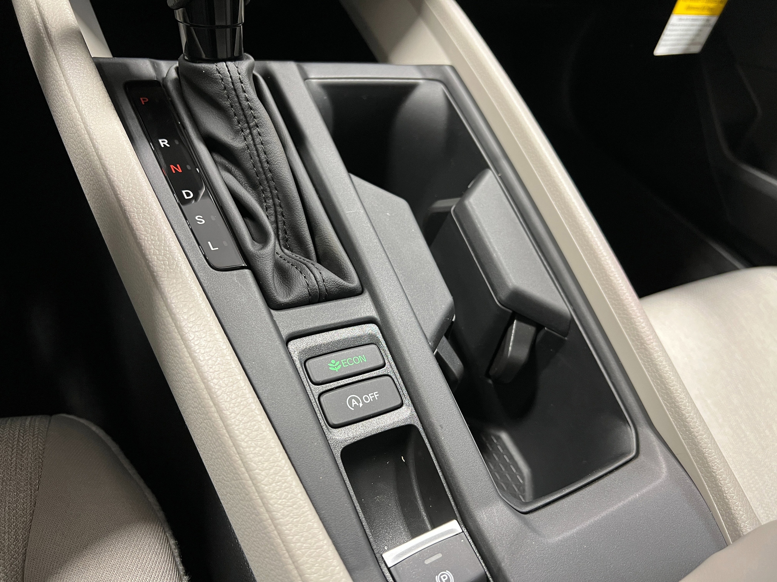 2025 Honda Accord LX - Photo 17