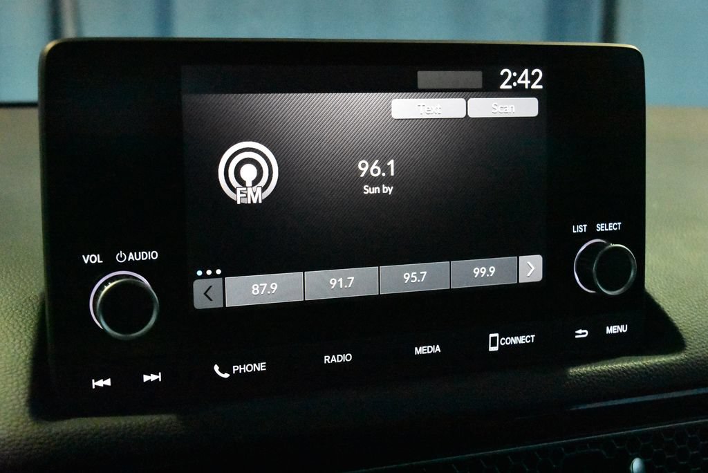 2024 Honda Civic Hatchback EX-L - Photo 11