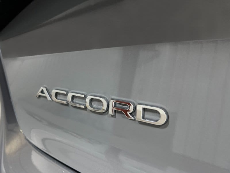 2025 Honda Accord Hybrid EX-L - Photo 9