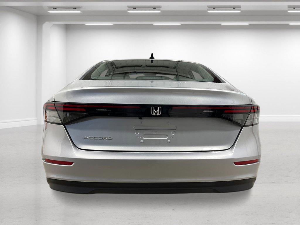 2025 Honda Accord SE photo 4