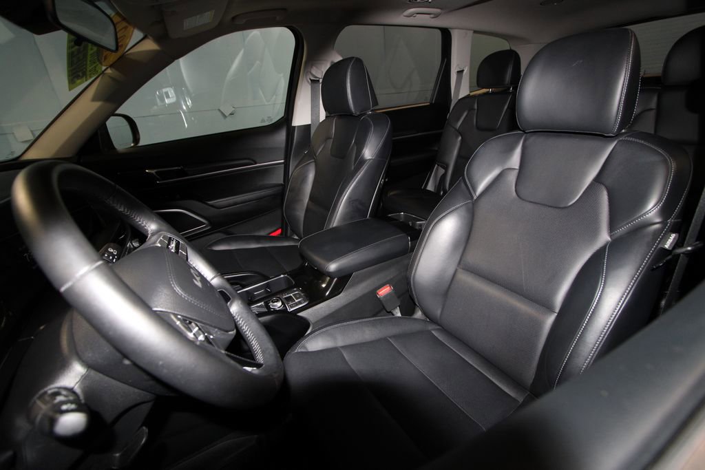 2024 Kia Telluride S photo 3