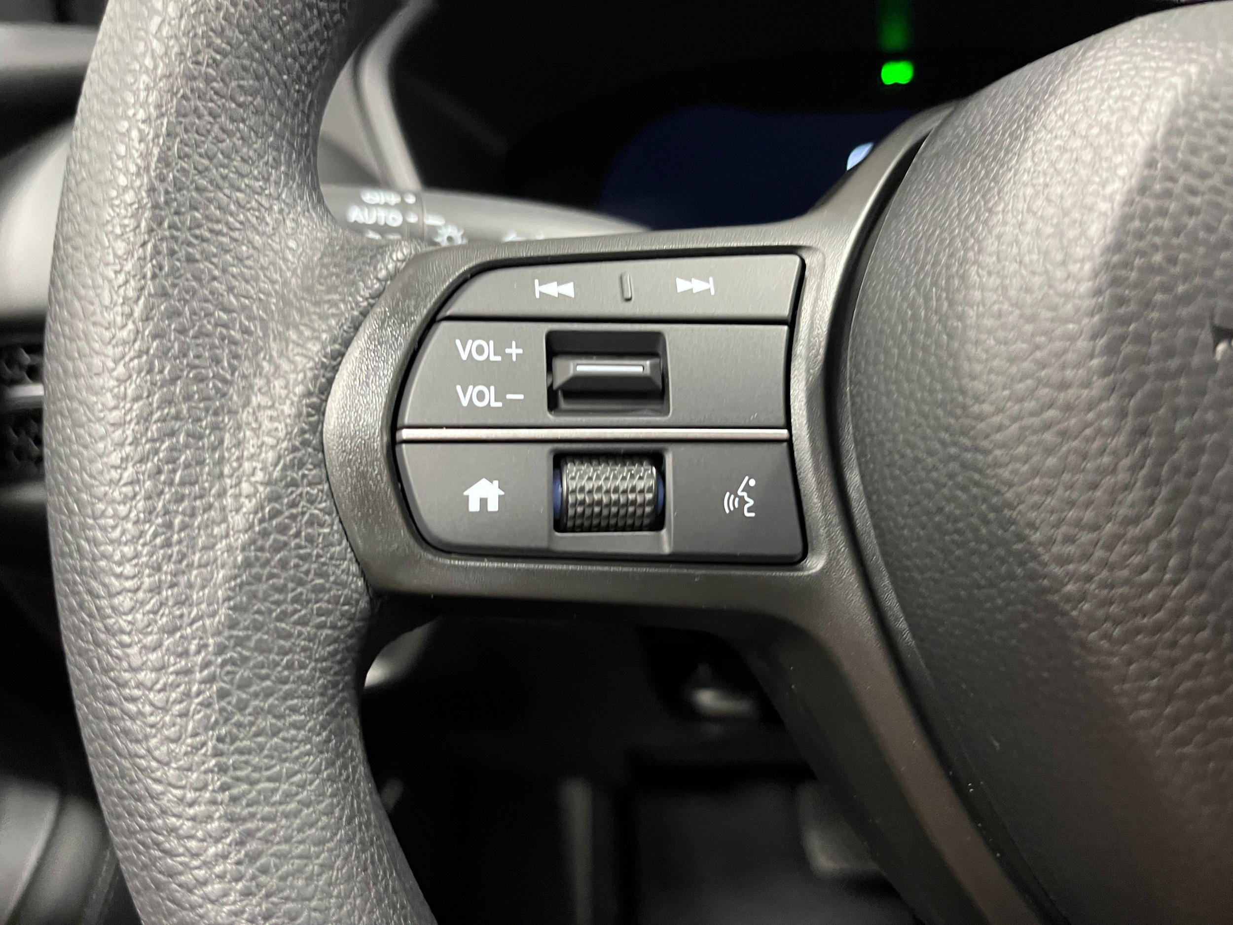 2026 Honda HR-V LX - Photo 13