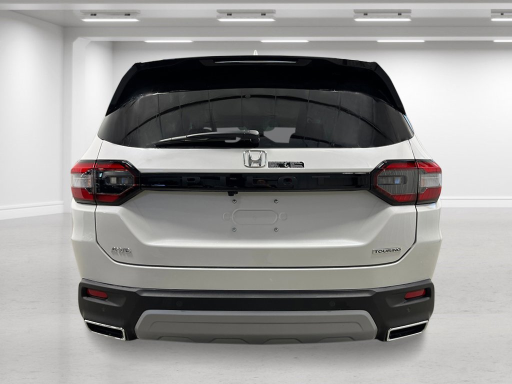 2025 Honda Pilot Touring photo 5