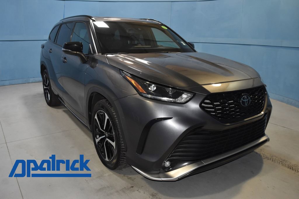 2022 Toyota Highlander XSE Sport photo 2