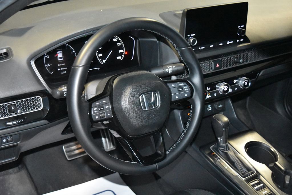 2023 Honda Civic Sport photo 2