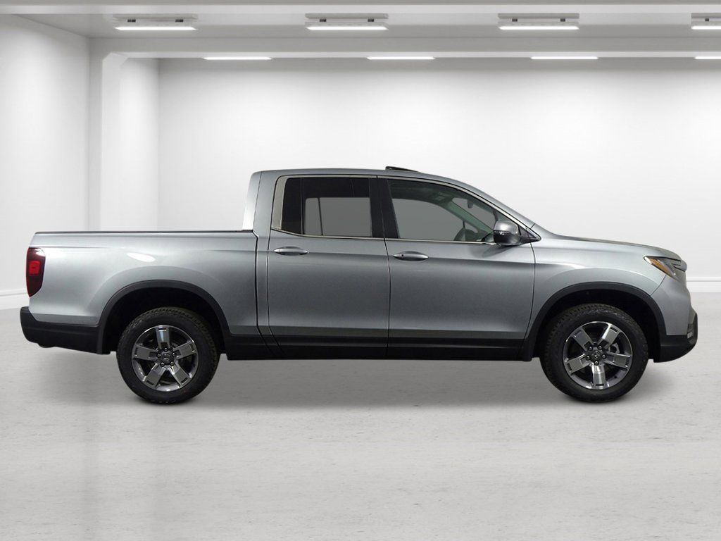 2025 Honda Ridgeline RTL photo 3