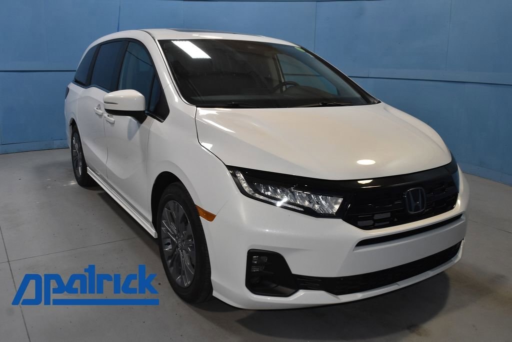 Used 2026 Honda Odyssey Touring 4D Passenger Van