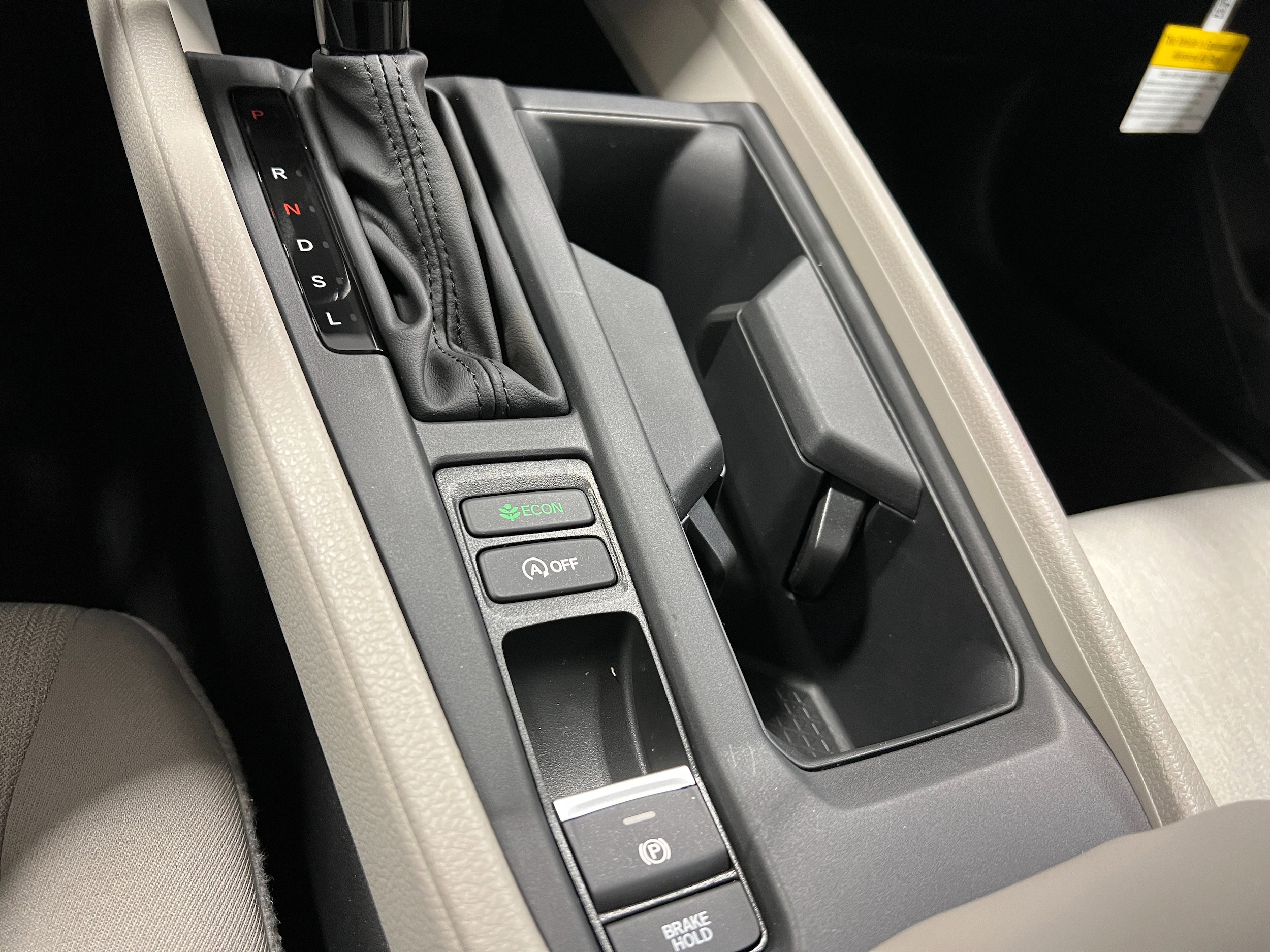 2025 Honda Accord LX - Photo 17