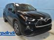 Used 2022 Toyota Highlander XLE 4D Sport Utility