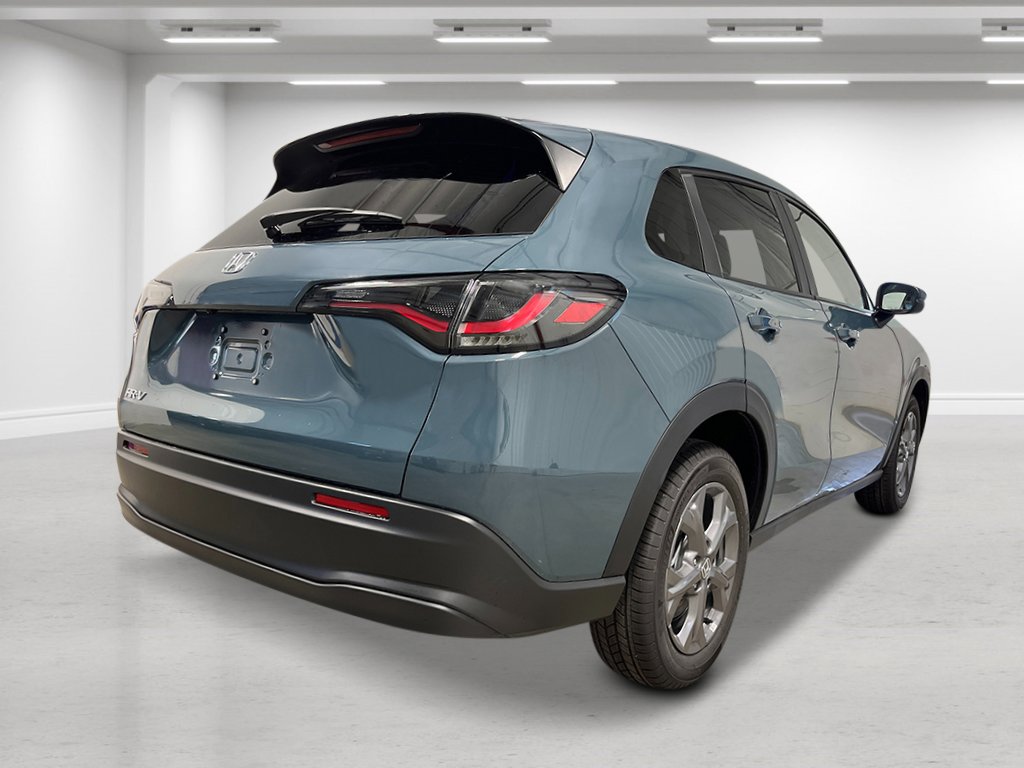 2026 Honda HR-V LX photo 4