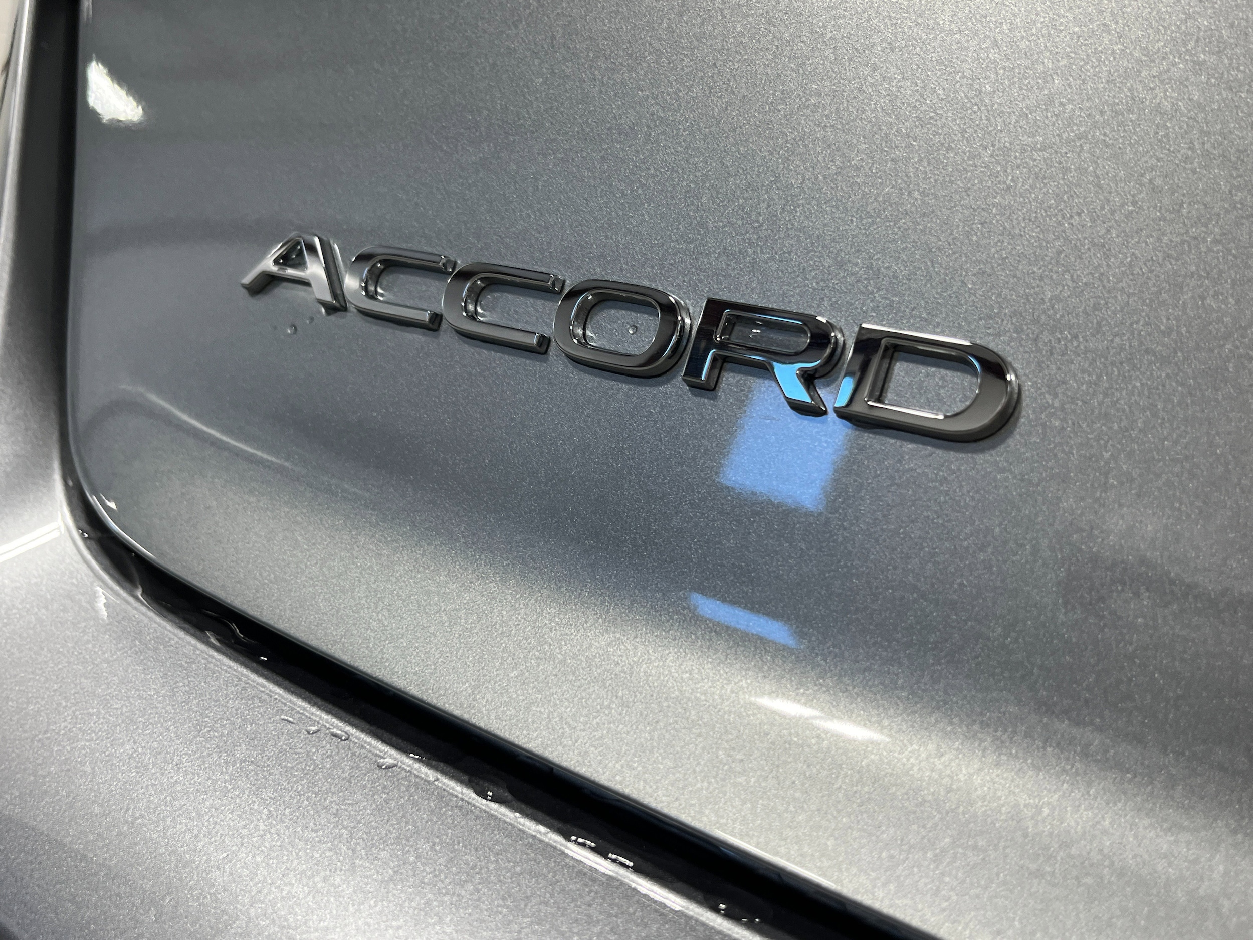 2025 Honda Accord Hybrid EX-L - Photo 9