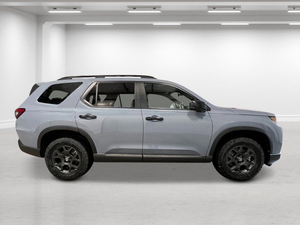 New 2026 Honda Pilot TrailSport SUV