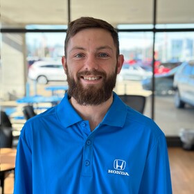 Staff member Trevor Nau from ID_9e8c36373fee