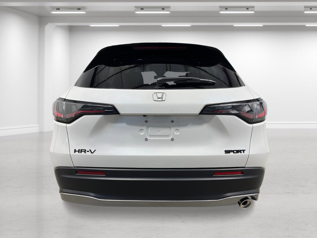 2026 Honda HR-V Sport photo 4