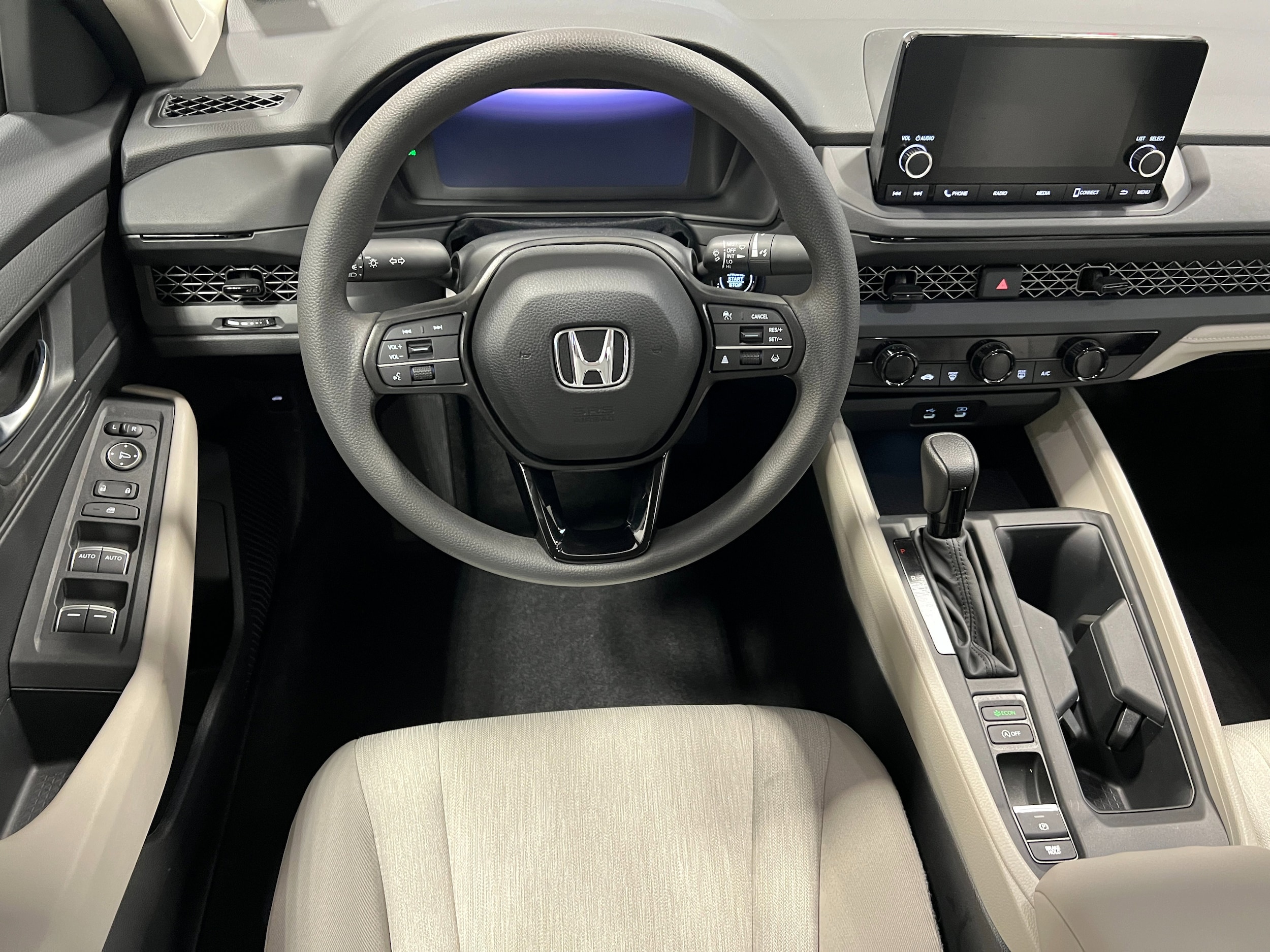 2025 Honda Accord LX - Photo 21