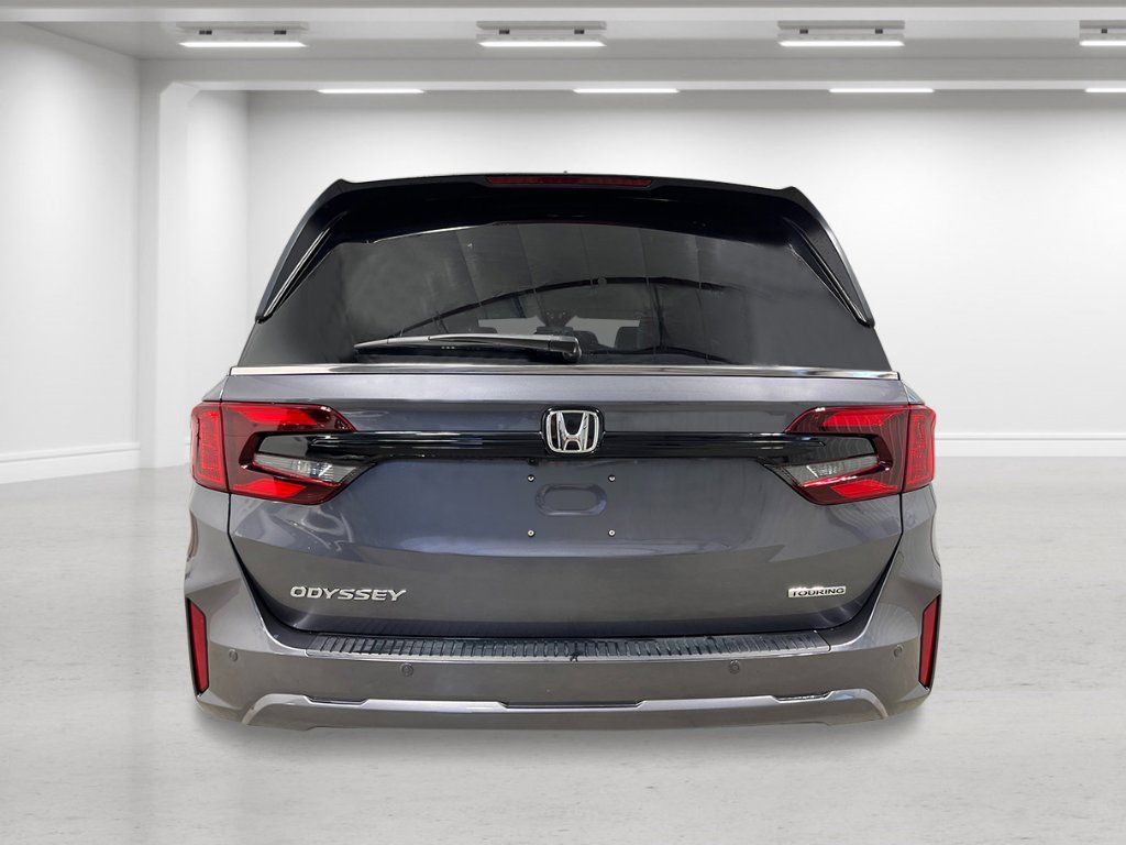 2026 Honda Odyssey Touring photo 4