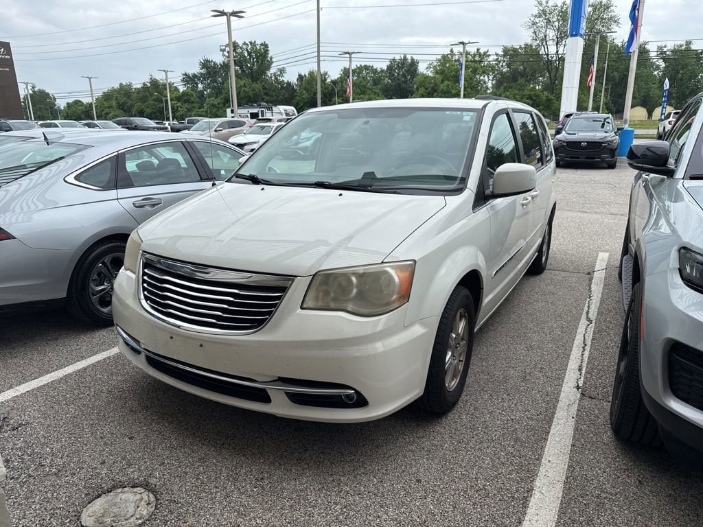 Used 2012 Chrysler Town & Country Touring with VIN 2C4RC1BGXCR119554 for sale in Evansville, IN