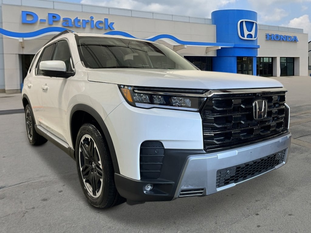 2026 Honda Pilot Touring AWD's photo