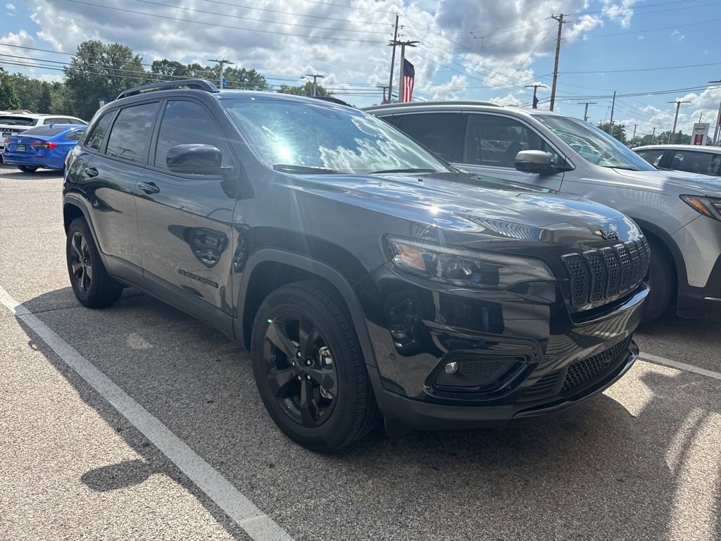 2023 Jeep Cherokee Altitude photo 3
