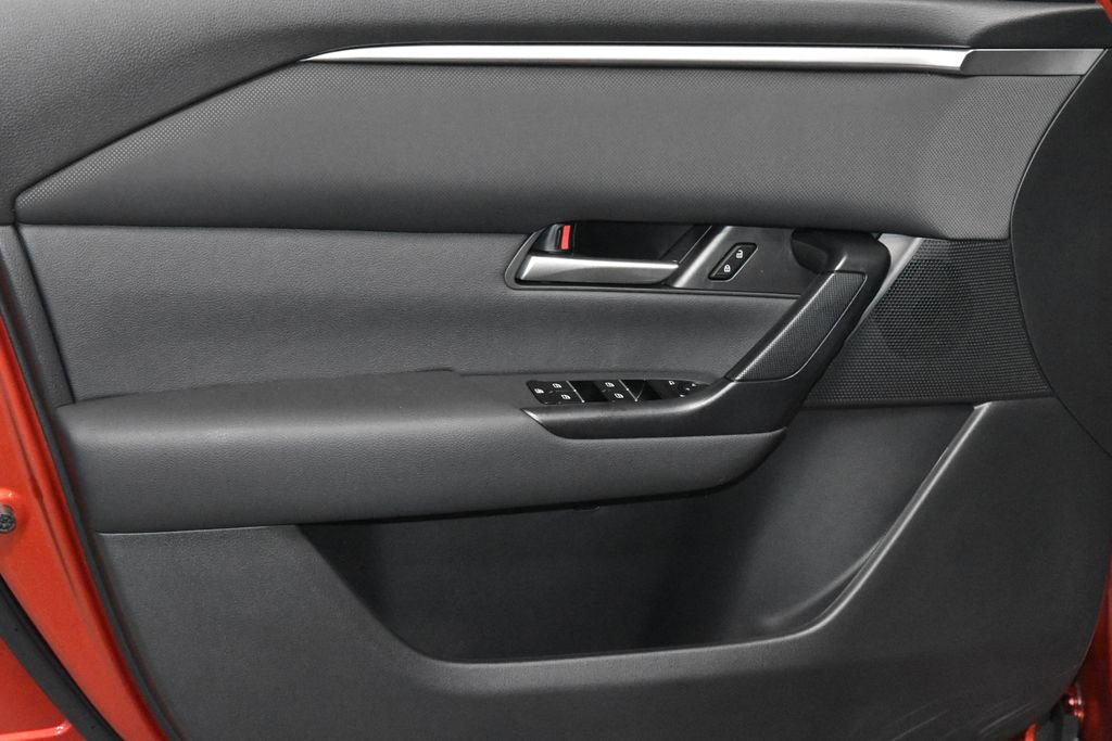 2024 Mazda CX-50 2.5 Select photo 3