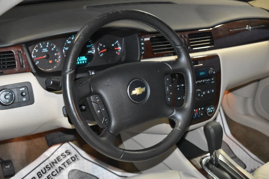 Used 2010 Chevrolet Impala LT with VIN 2G1WB5EK6A1218261 for sale in Evansville, IN