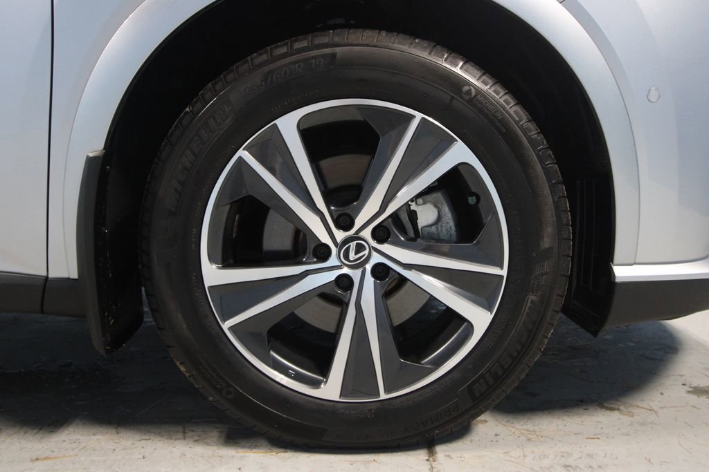 2024 Lexus RX 350 - Photo 38
