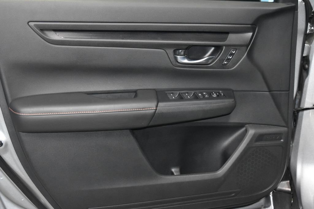 2025 Honda CR-V Hybrid Sport-L photo 3